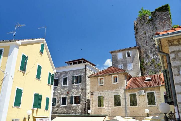Apartament wakacyjny dla 2 osób w Herceg Novi