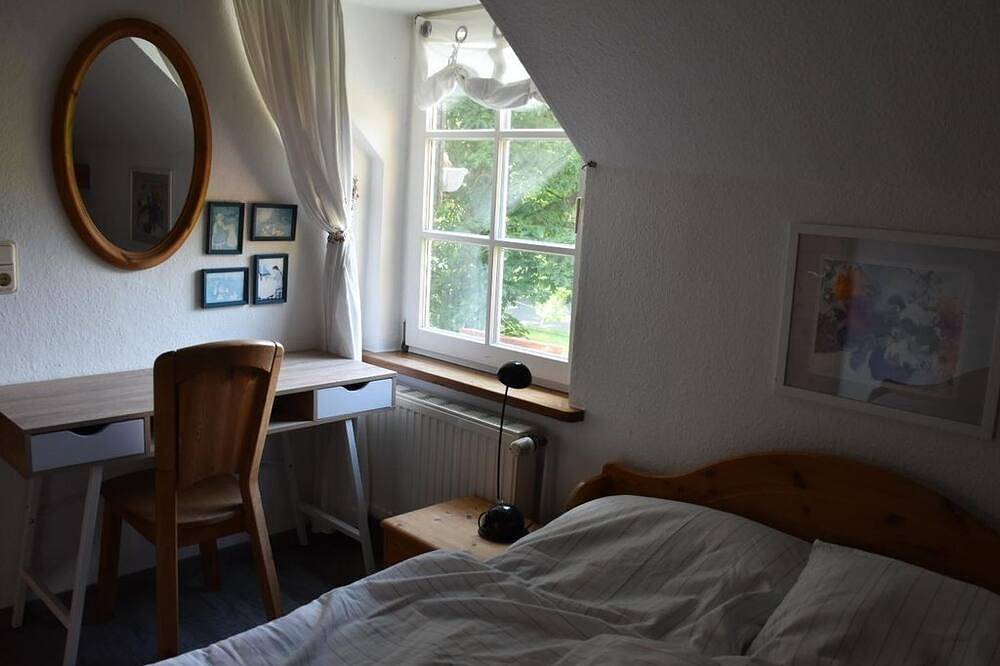 Ganze Wohnung, Ferienwohnung Muschelkammer - Lüttje Paradies in Ruhwarden, Butjadingen