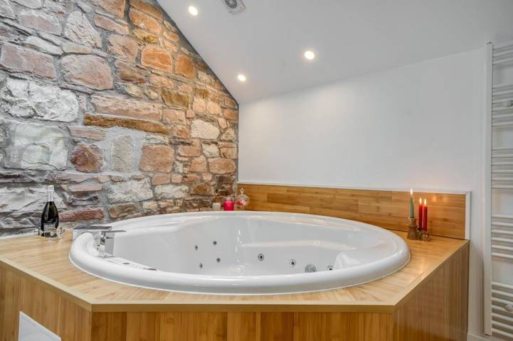 Gîte pour 2 personnes, avec terrasse et jacuzzi, animaux acceptés dans Sougné-Remouchamps - 2