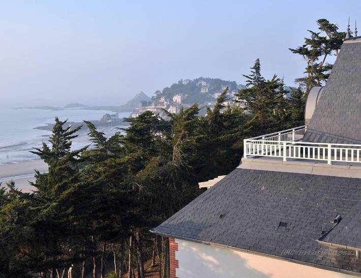 Appart’hôtel pour 4 personnes, avec vue et balcon