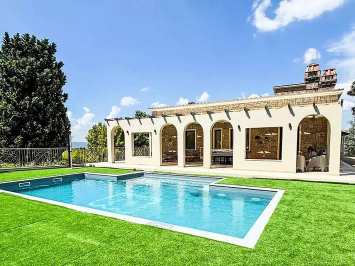 Villa per 24 persone, con piscina e giardino - 1