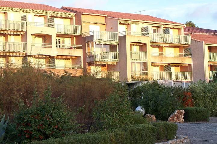 Maison de vacances pour 4 personnes, avec piscine et balcon