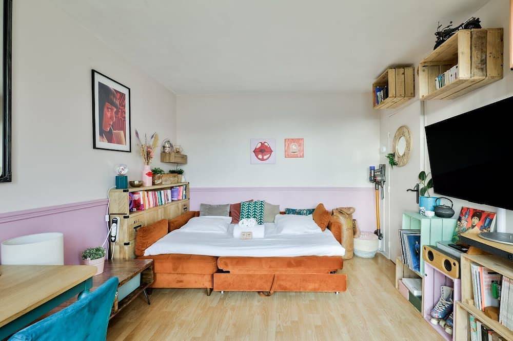 Apartamento entero, Studio with terrace & parking just outside Paris in Rueil-Malmaison, Altos del Sena