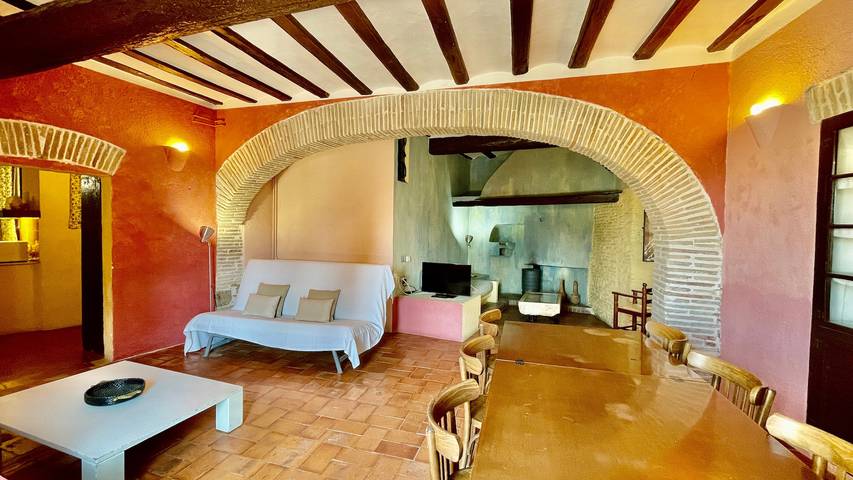 Casa rural para 6 personas, con Balcón y Jardín en Figueras - 2