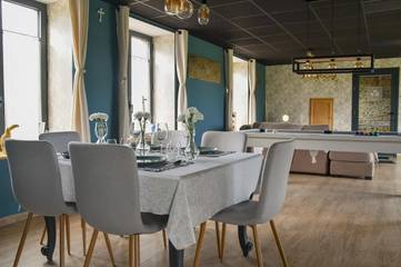 Gîte pour 6 personnes, avec sauna ainsi que jardin et piscine à Plédéliac