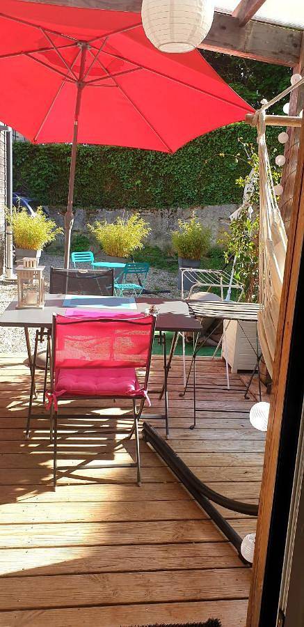 Double or Twin Room with Terrace in Brochon, Région de Dijon