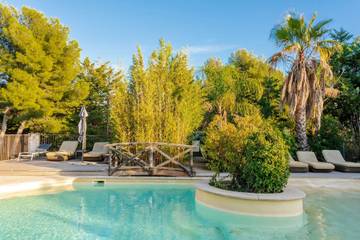 Gîte pour 4 Personnes dans La Cadière-d'Azur, Parc naturel régional de la Sainte-Baume, Photo 1