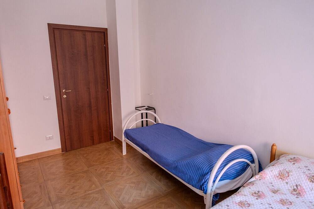 Casa Vacanza \"Apri il Cancello e sei in Acqua\" in Vibo Marina, Provincia de Vibo Valentia