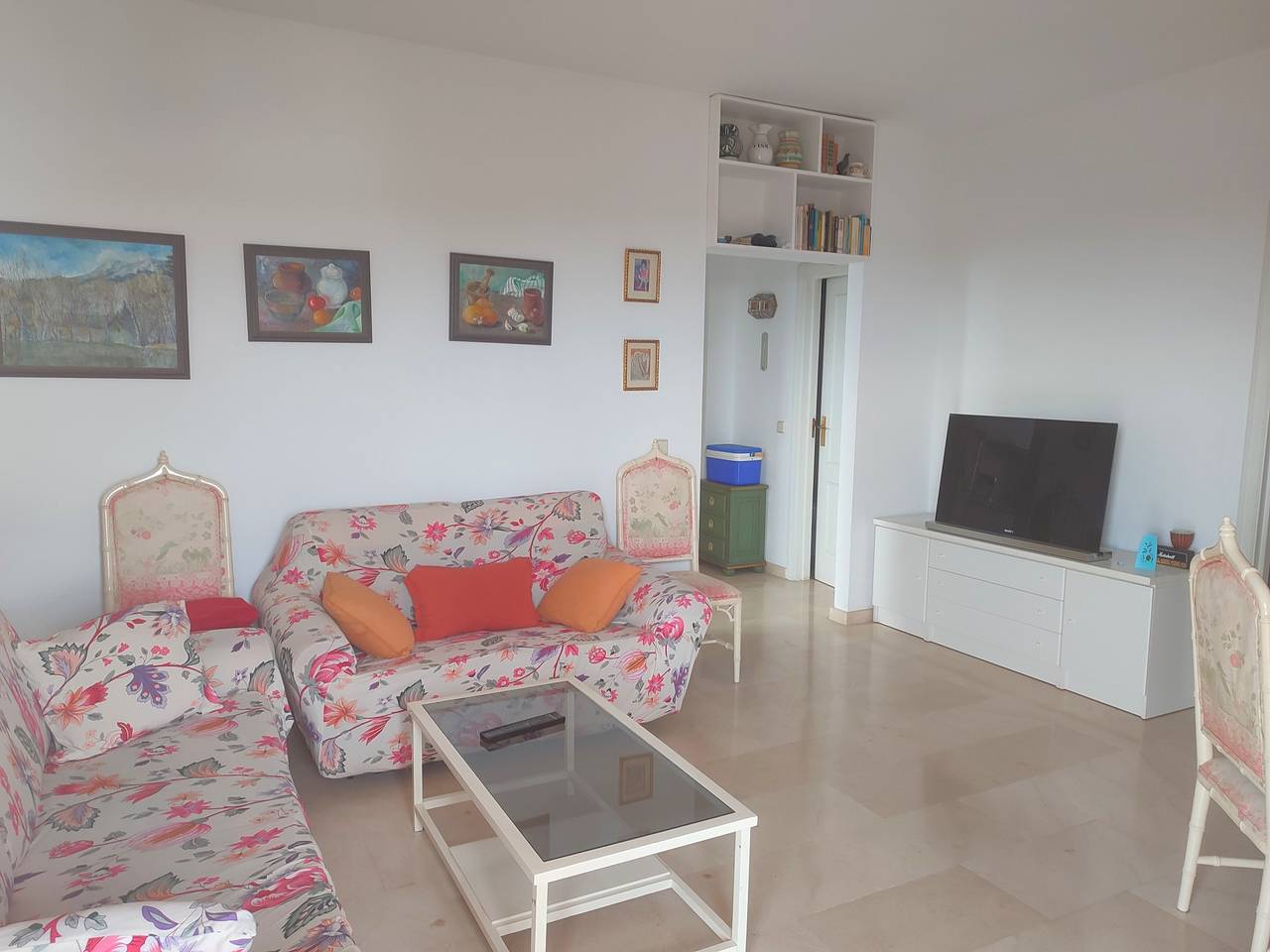 Entire apartment, Apartment 'Apartamento Vista Al Mar' with Sea View, Shared Pool and Private Terrace in Reinoso, Estepona