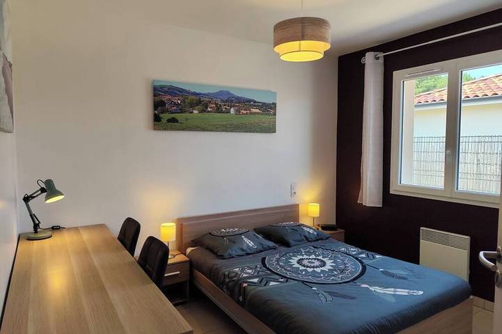 Location de vacances pour 8 personnes, avec terrasse et jardin à Azur - 3