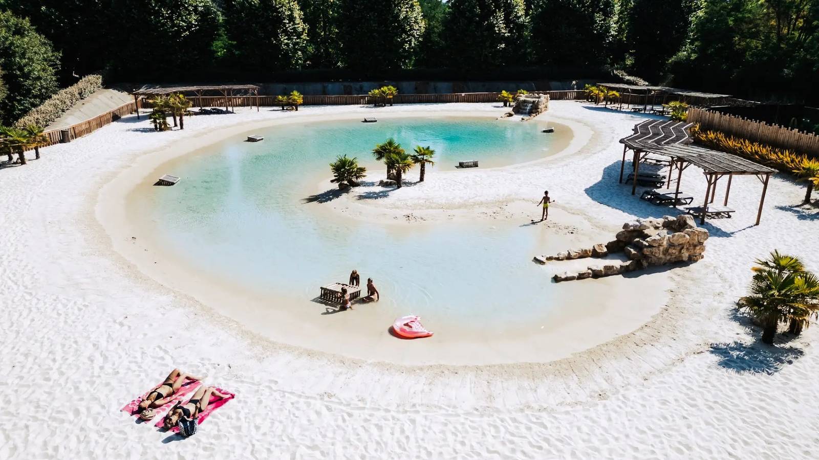 Eco Cabane 16m² - 1 chambre - sans sanitaires 4 personnes in Cendras, Parc national des Cévennes