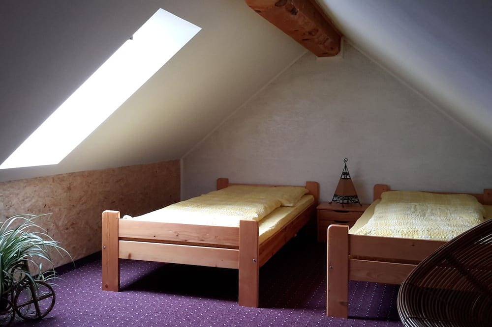 Ganze Wohnung, Haus am Mühlenfließ bis 6 Personen mit Außensauna und viel Natur in Ressen-Zaue, Schwielochsee