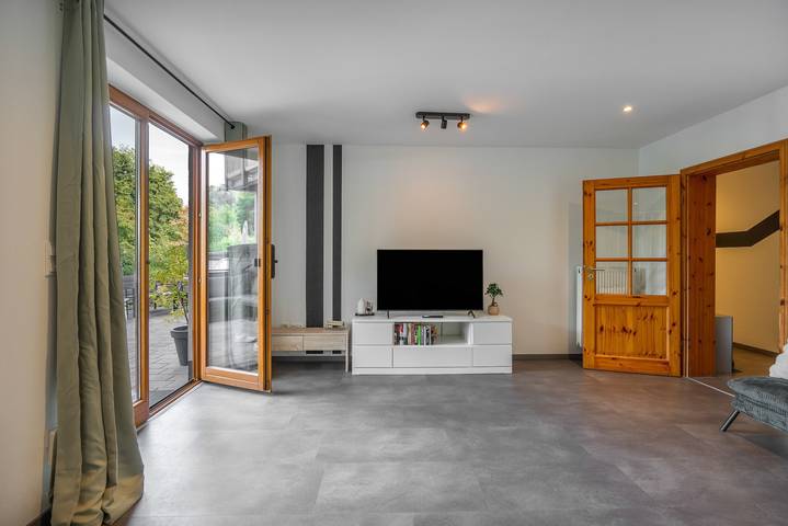 Ganze Wohnung, Apartment „Auszeit an den Externsteinen“ mit Pool, Terrasse & WLAN in Horn-Bad Meinberg, Kreis Lippe