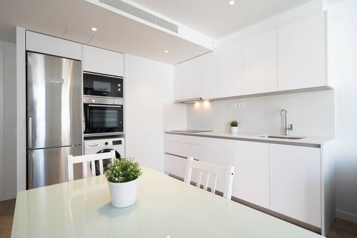 Ferienwohnung für 6 Personen, mit Balkon und Terrasse sowie Pool in l'Escala - 4