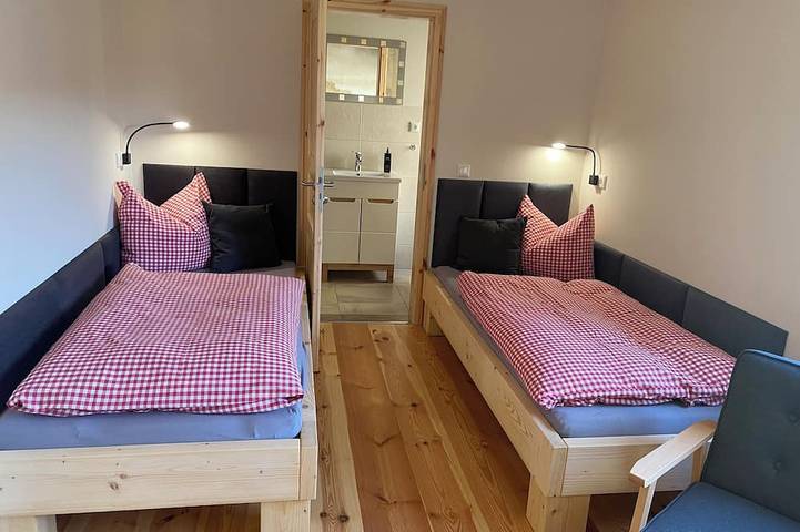 Ferienwohnung für 2 Personen, mit Garten in Cossebaude