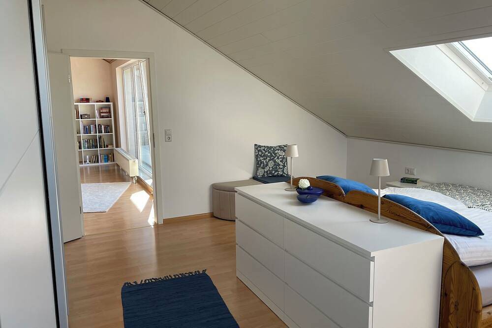 Ganze Wohnung, Großzügige Ferienwohnung mit Panorama-Blick in Schopfheim, Südschwarzwald