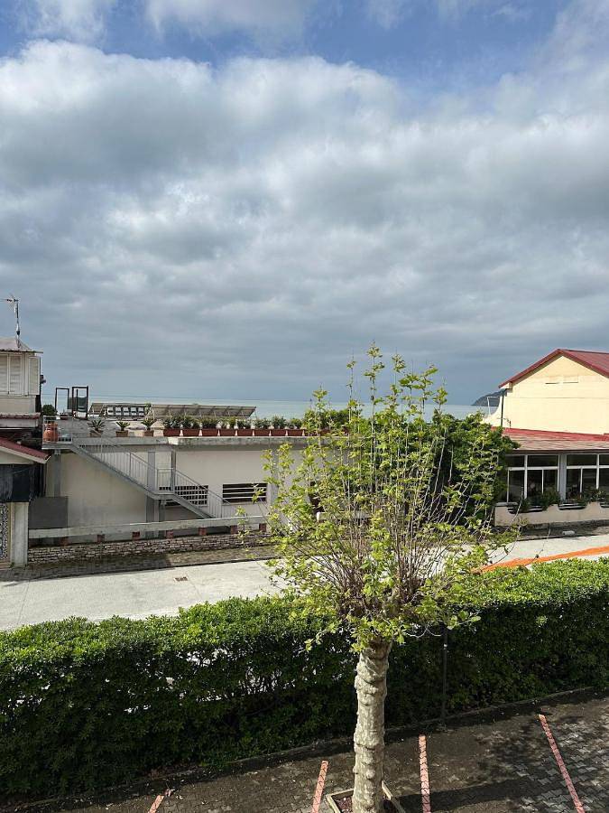 Gîte pour 6 personnes, avec balcon et vue à Marinella di Sarzana - 3