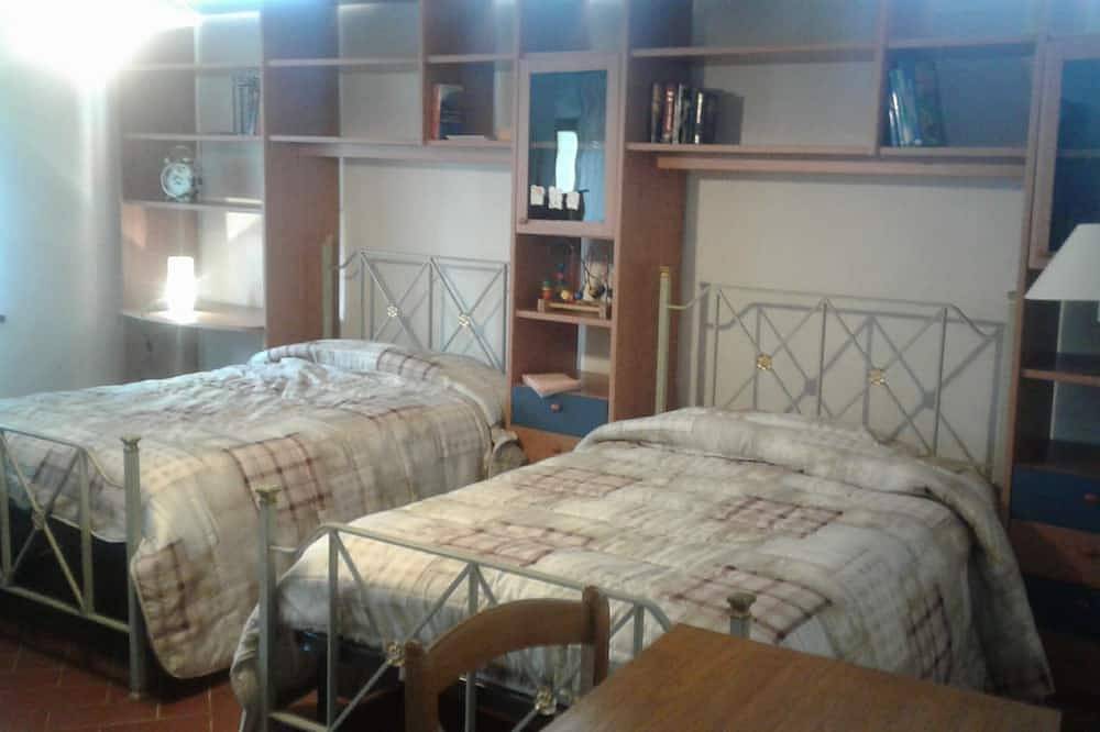 Ganze Wohnung, Schöne Wohnung in einem mittelalterlichen Weiler in Cerreto Guidi, Florenz Provinz
