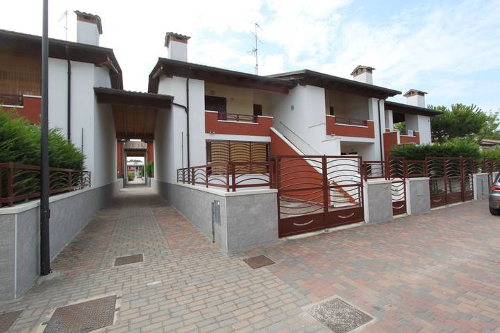 Entire holiday apartment, Villette Regina Mare - Regina Mare I16 in Lido degli Scacchi, Comacchio