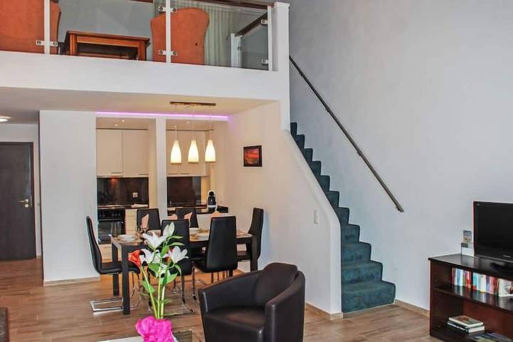Ferienwohnung für 6 Personen, mit Balkon und Garten - 1