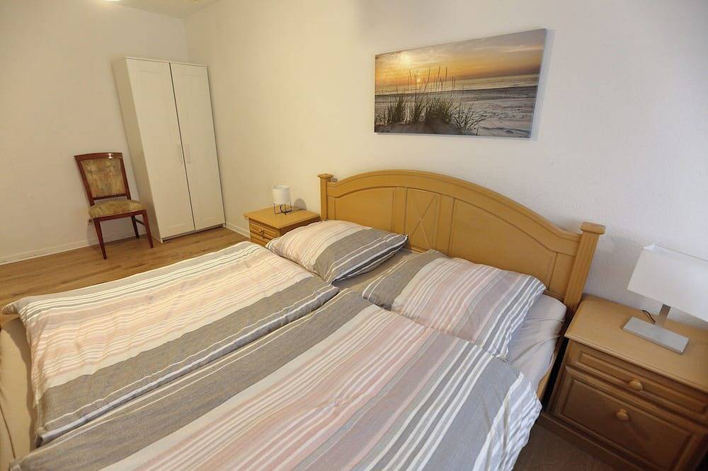 Ganze Wohnung, City-Wohnung 12a - Direkt an der Fußgängerzone und dem Schlosspark Brühl liegend in Phantasialand, Brühl