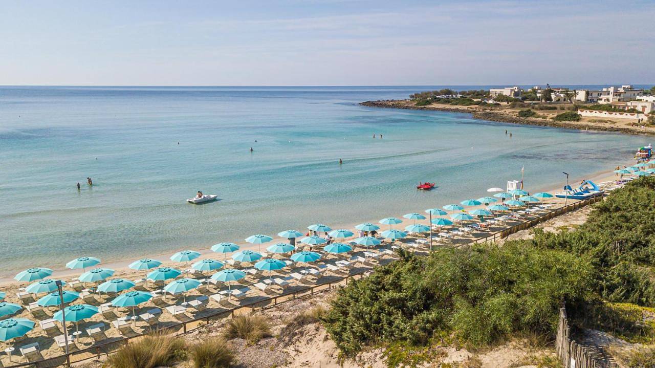 Happy Camp mobile homes in Porto Cesareo Camping in Porto Cesareo, Golf von Tarent