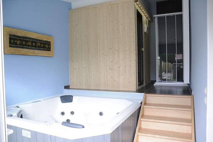 Vakantiewoning voor 6 personen, met whirlpool en tuin in Brugge