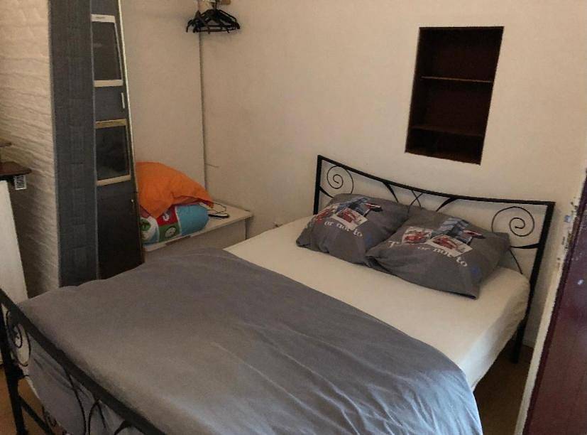 Appartement entier, One-Bedroom Apartment in Hirson, Aisne