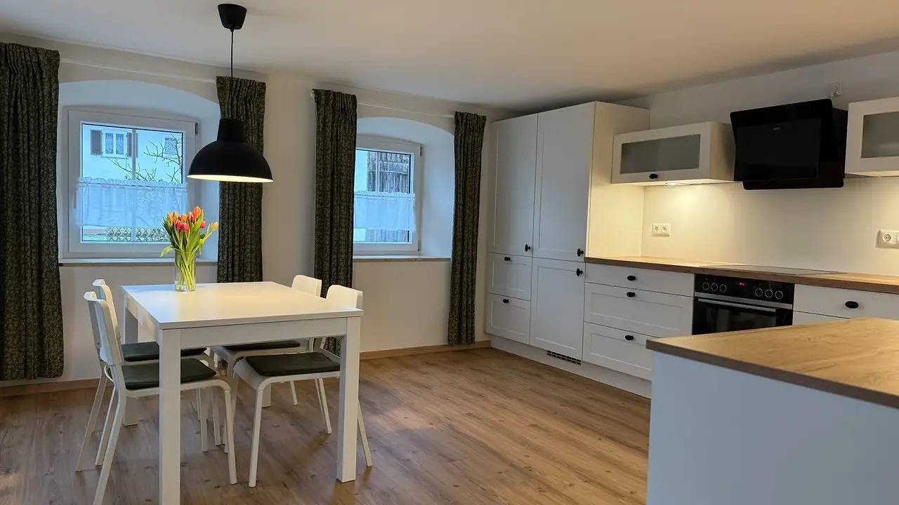 Ganze Ferienwohnung, Ferienwohnung für 4 Personen (77 m²) in Altenstadt (Oberbayern) in Altenstadt (Schongau), Romantische Straße