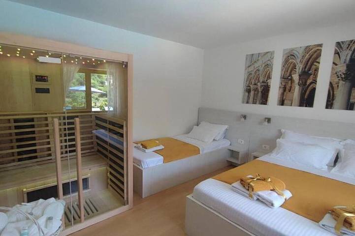 Villa Ivona Oslje by Villas Guide in Dubrovnik-Neretva