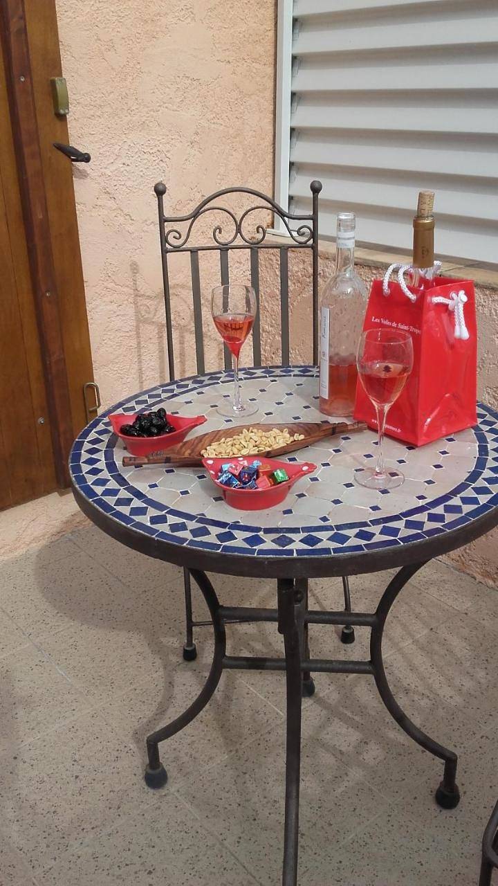 Double Room in Grimaud, Côte méditerranéenne (France)