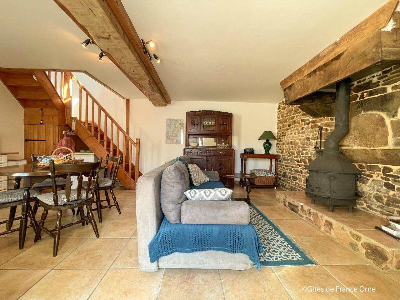 Maison individuelle avec spa et jardin, près de Domfront in L'Épinay-le-Comte, Parc naturel régional Normandie-Maine