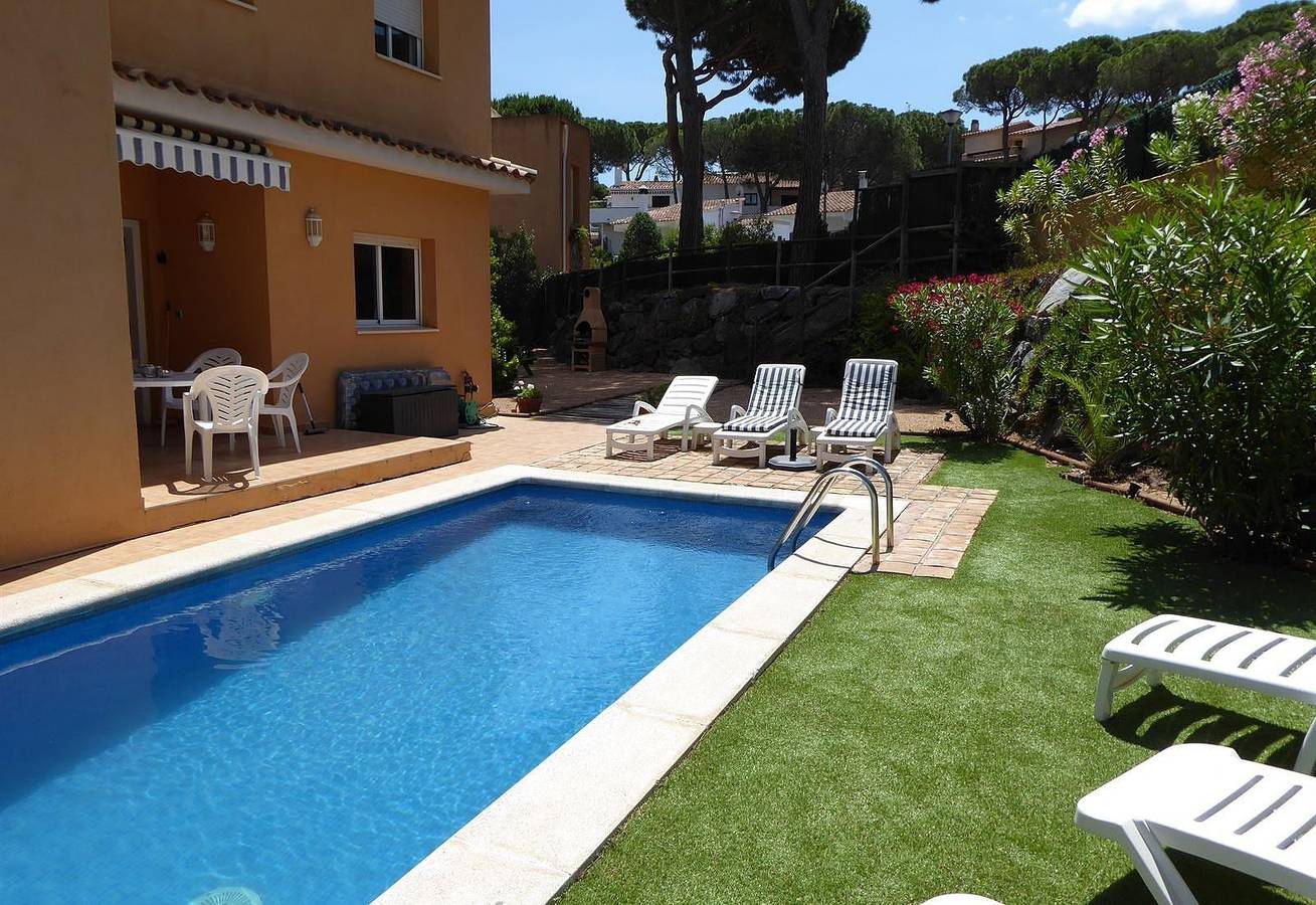 Villa in Platja de Pals in Pals, Costa Brava
