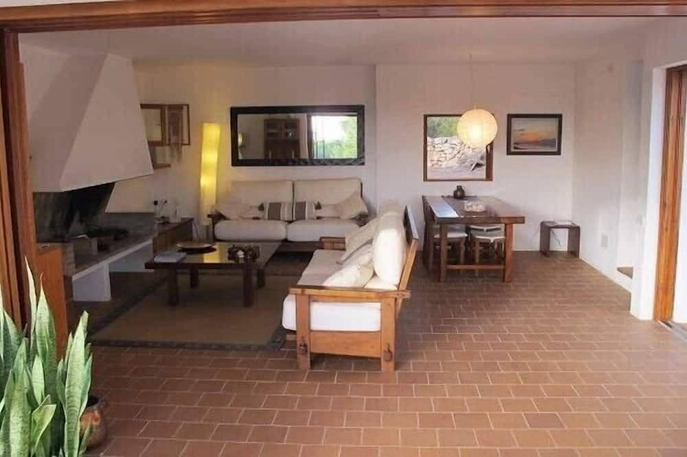 Villa mit privatem Überlaufpool, ideal für Familien und Veranstaltungen in Formentera, Balearen