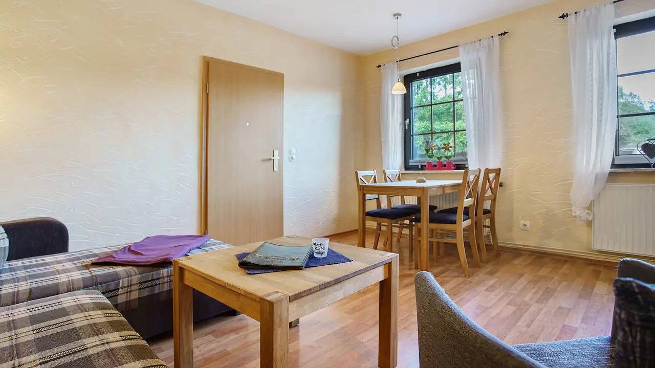 Ganze Ferienwohnung, Ferienwohnung für 4 Personen (40 m²) in Salem (Müritz) in Malchin, Kummerower See
