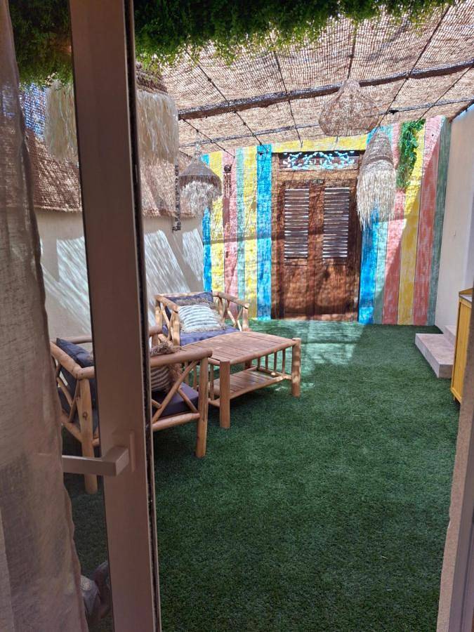 Location de vacances pour 2 personnes, avec sauna ainsi que jacuzzi et terrasse à Lançon-Provence - 3