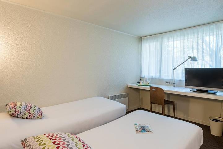 Hôtel pour 2 personnes, avec vue et jardin à Saint-Étienne-du-Rouvray - 4