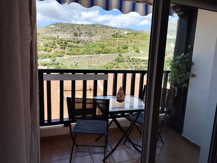Apartamento de vacaciones para 4 personas, con jardín y vistas - 1
