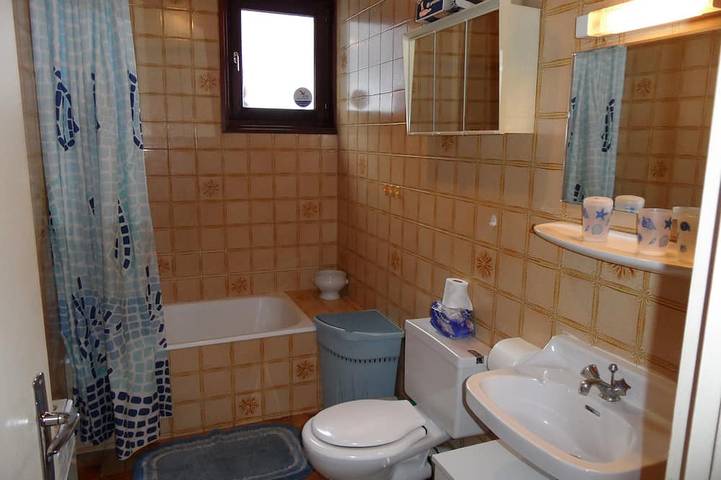 Gîte pour 4 personnes, avec piscine et jardin dans Les Bossons - 3