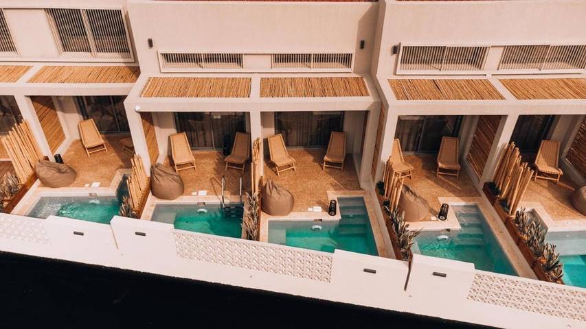 Hôtel pour 2 personnes, avec Terrasse et Jardin ainsi que Piscine et Vue