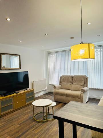 Holiday Rental for 2 People in Northampton, Northamptonshire, Photo 3