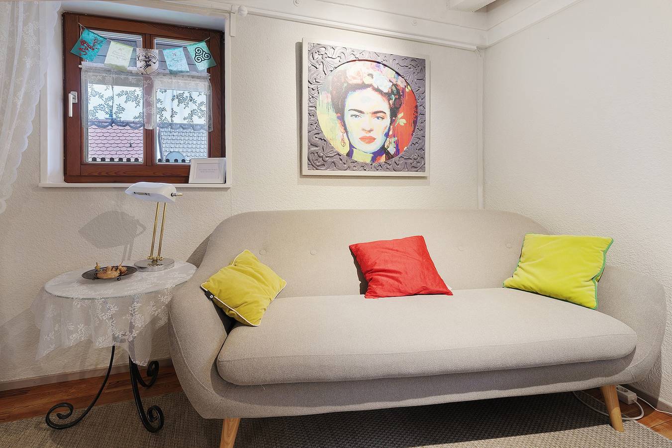 Geheel appartement, Appartement 'Rose Pere' met privéterras en wifi in Sinsheim, Kraichgau