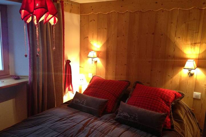 Appartement entier, Appartement de charme 4 personnes, Serre Chevalier 1400 m 3*,Wifi in La Salle-les-Alpes, Serre Chevalier
