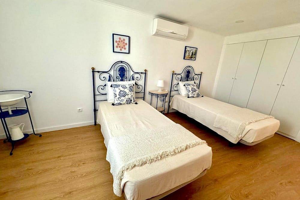 Akonxego&C.ia.\nmourão - Capital de Alqueva. ☀️. in Mourão, Distrito de Évora