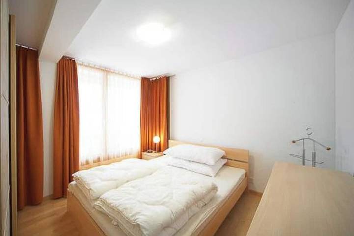 Ganze Wohnung, Luegisland Wohnung Salietti Appartement/Fewo, Dusche oder Bad, Wc, 8-Bettwohnung in Arosa, Plessur Alpen