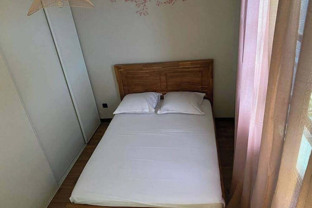 Villa with swimming pool in the center of st louis river in Saint-Louis, La Réunion