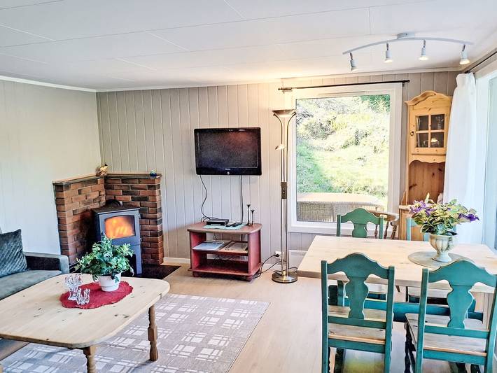 Ferienhaus für 5 Personen, mit Terrasse und Garten sowie Seeblick in Lyngdal - 3