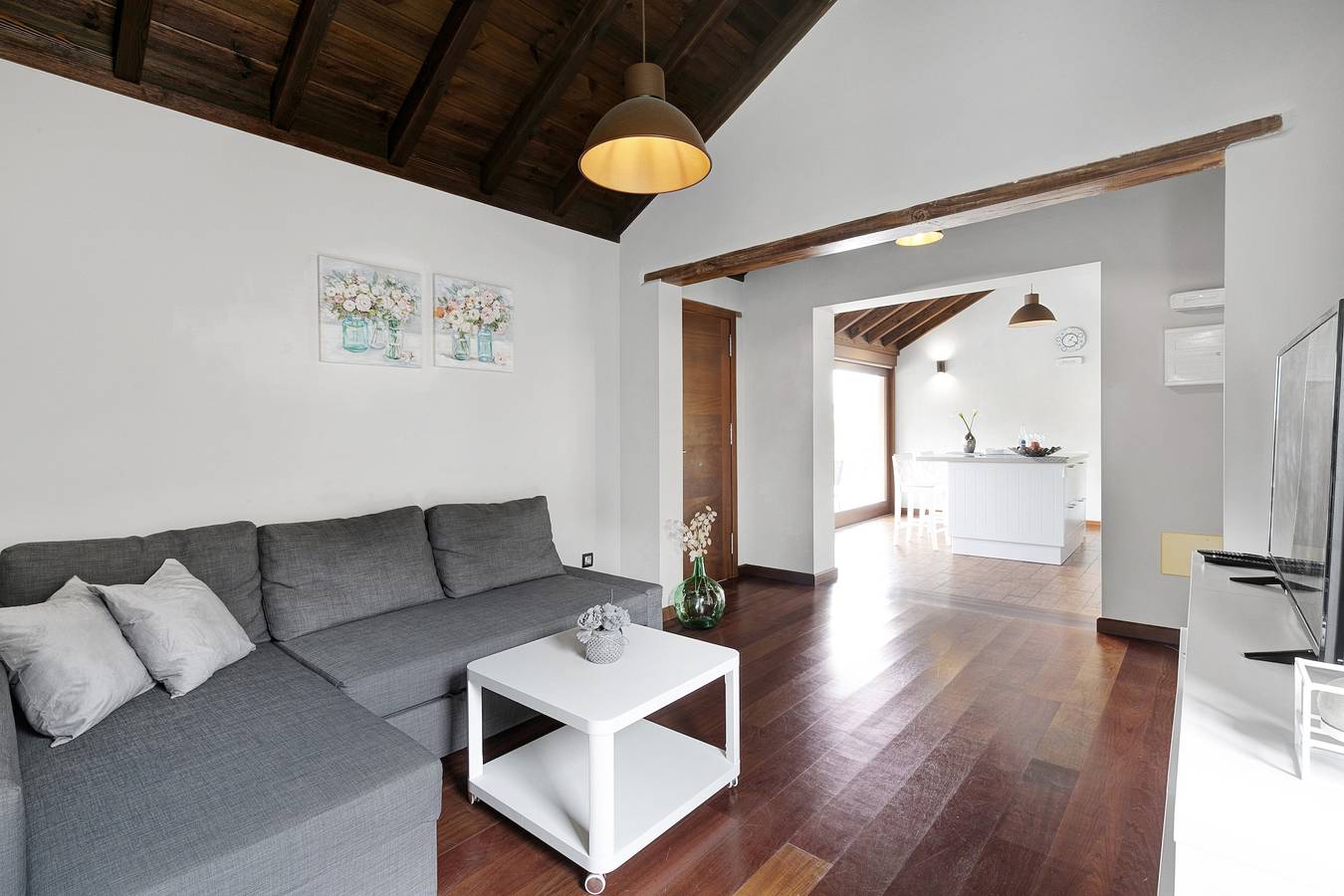 Casa de vacaciones 'El Portillo 2' con vistas a la montaña, terraza privada y Wi-Fi in Buenavista del Norte, Tenerife Norte