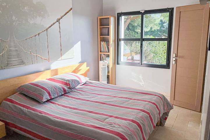 Charmante, zeitgenössische und komfortable Villa mit Schwimmbad. in Sainte-Maxime, Mittelmeerküste (Frankreich)
