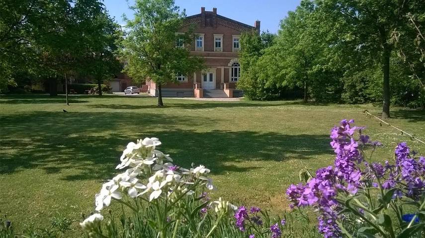 BnB für 2 Personen, mit Garten in Magdeburg
